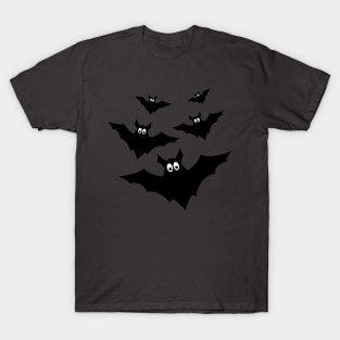 Cool cute black flying bats Halloween T-Shirt